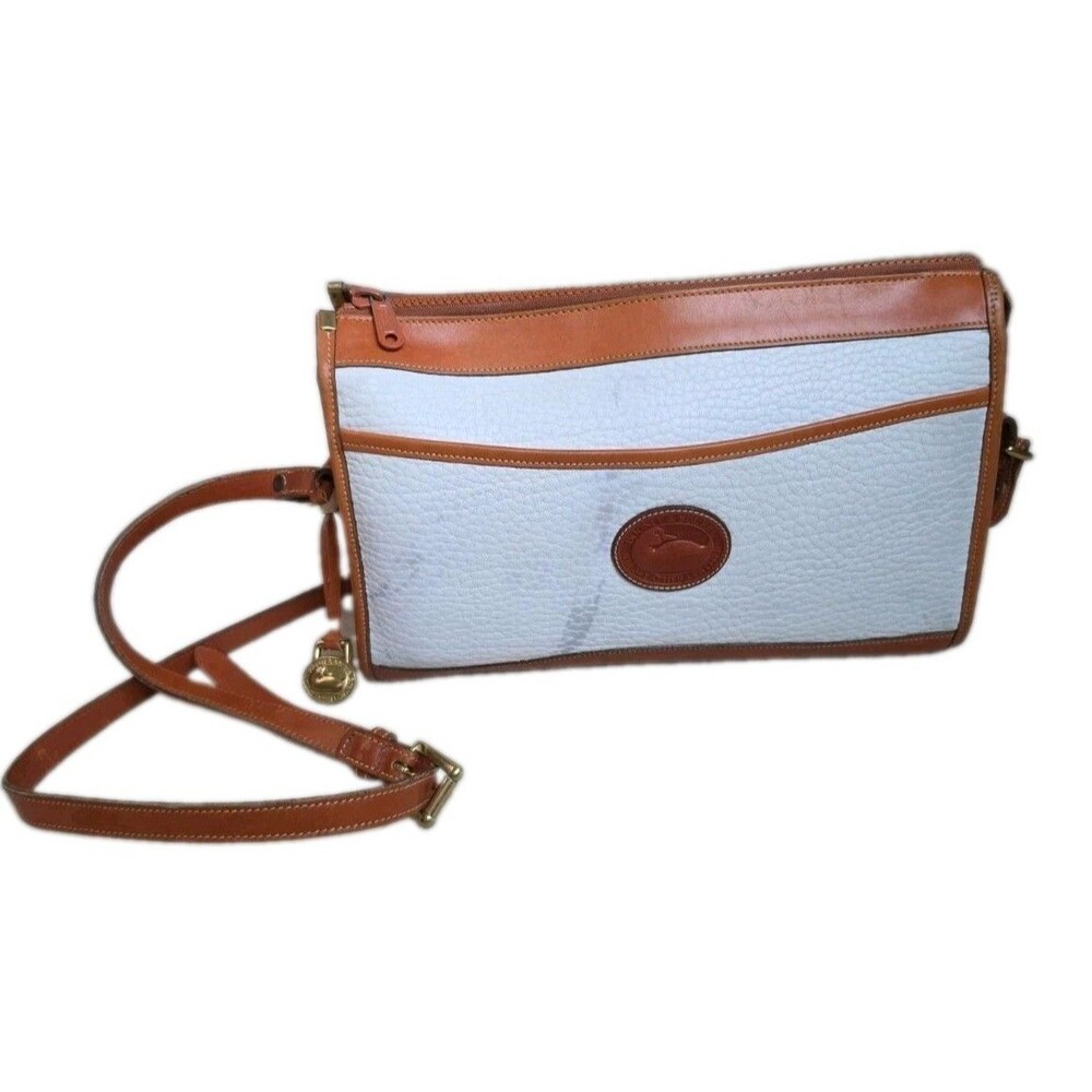 Vintage DOONEY & BOURKE Ivory Two Tone All Weather Leather Zip Top Shoulder Bag